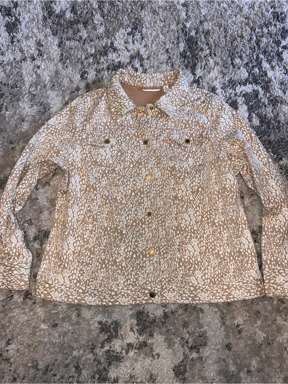 Isaac Mizrahi Beige and White animal Print Jacket woman’s size 1X